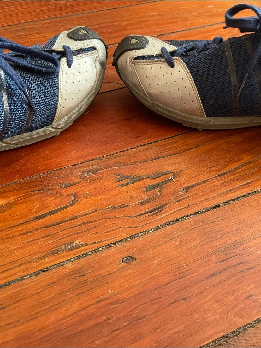 Keen navy mesh
